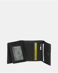 Pierre Cardin - Pierre Cardin Leather Men's Tri-Fold Wallet