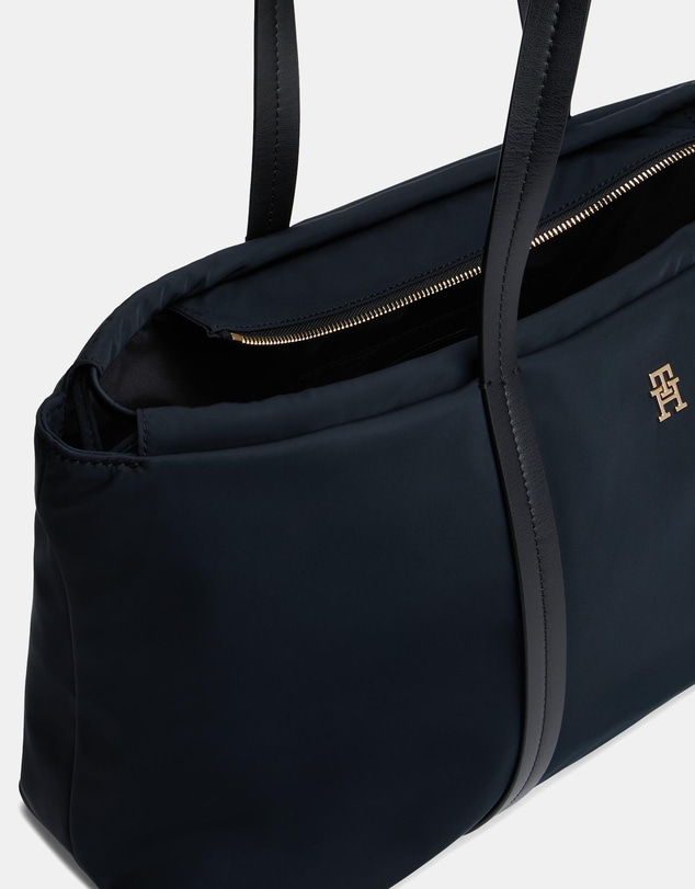 Tommy Hilfiger - TH Soft Nylon Hobo Bag