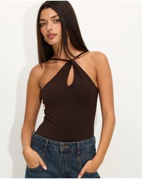 Dazie - Leni Cut Out Halter Top