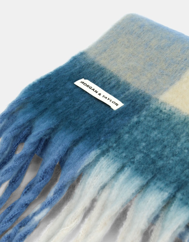 Morgan & Taylor - Emma Scarf