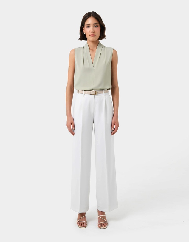 Forcast - Alivia 2 V-Neck Top