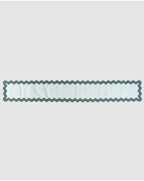 Business & Pleasure Co. - The Table Runner