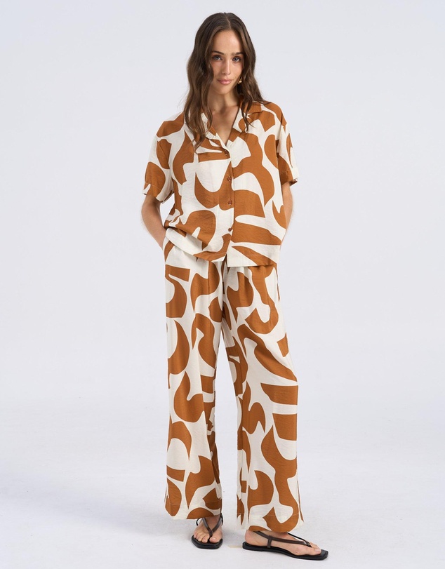 Vero Moda - Geo Printed Shirt