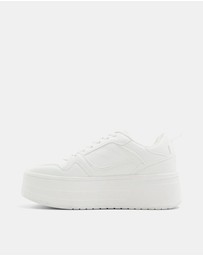 Call It Spring - Eviie Platform Sneakers
