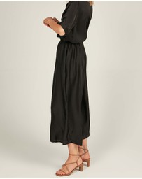 Primness - Glossed Loose Pant