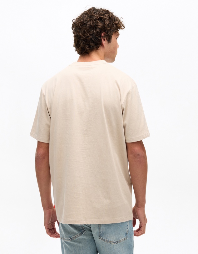 Superdry - Loose Logo Graphic Tee