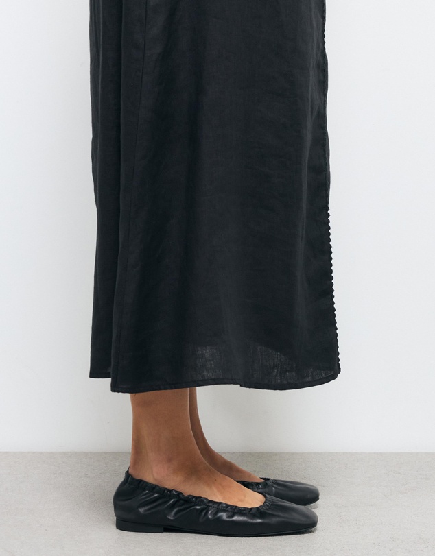 AERE - Lola Ruched Leather Ballet Flats