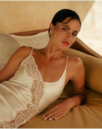 GINIA - Jezebel Chemise