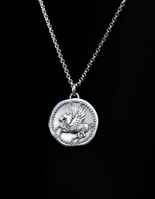 Dower & Hall - Men's 'Overcome and Thrive' Pegasus Talisman Necklace In Sterling Silver