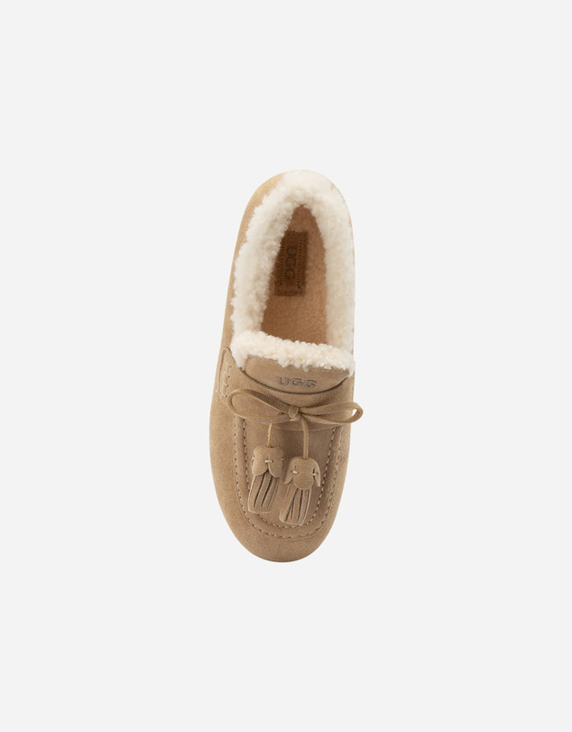 Ozwear Connection Uggs - UGG Dakota Tassel Loafers