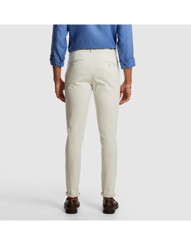 yd. - Energy Hyper Stretch Skinny Chino