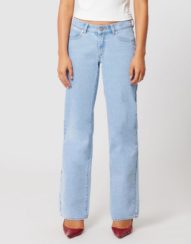 Abrand - 99 Low & Wide Kendall Jeans