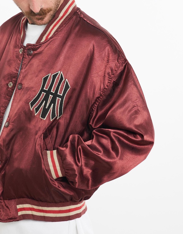 Vintage by The Real Deal - Pre Loved - Vintage 90s MLB New York Yankees Baseball League Satin Bomber Jacket