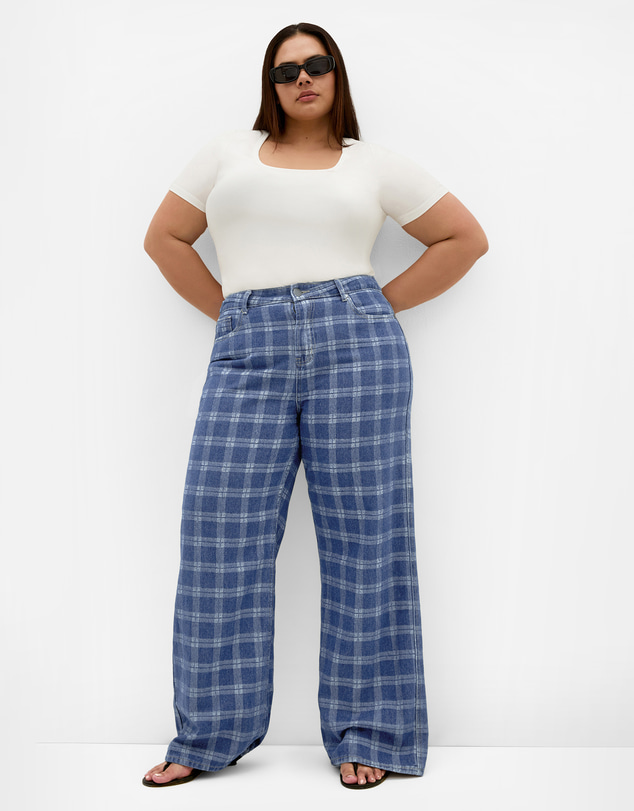 City Chic - Plus size Harley Fit Kayla Plaid Regular Jean - dark wash