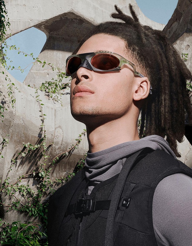 Oakley - Plantaris