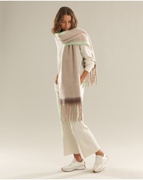Morgan & Taylor - Mya Chunky Scarf in Beige