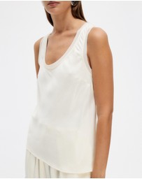 Minima Esenciales - Noa Scoop Neck Top