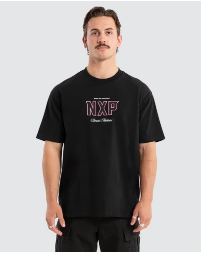 Nena & Pasadena - Vesture Box Fit Tee