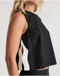 Decjuba - Tess Scallop Top