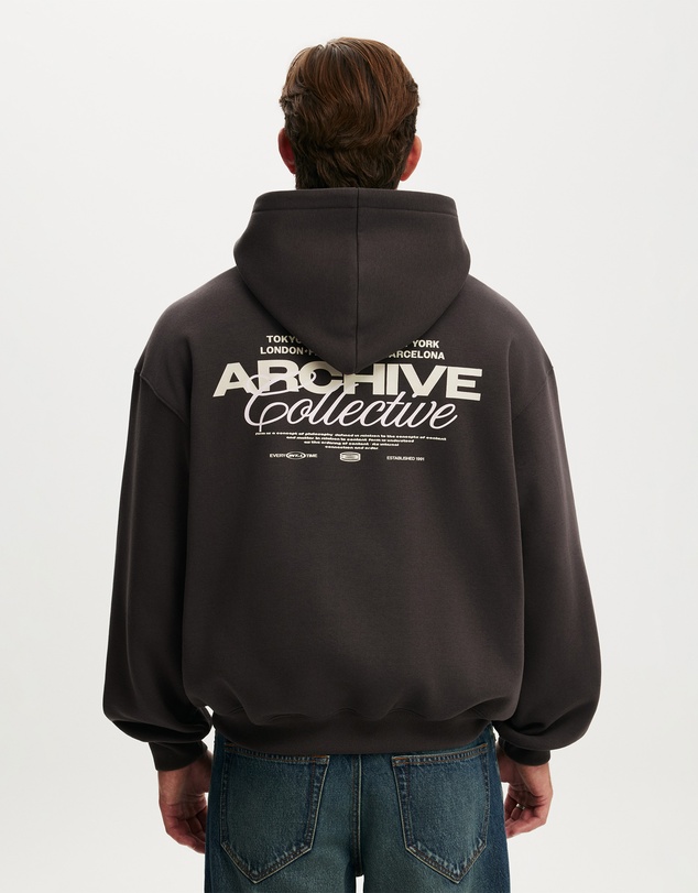 Cotton On - Box Fit Graphic Hoodie