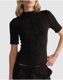 Decjuba - D-Luxe Short Sleeve Top