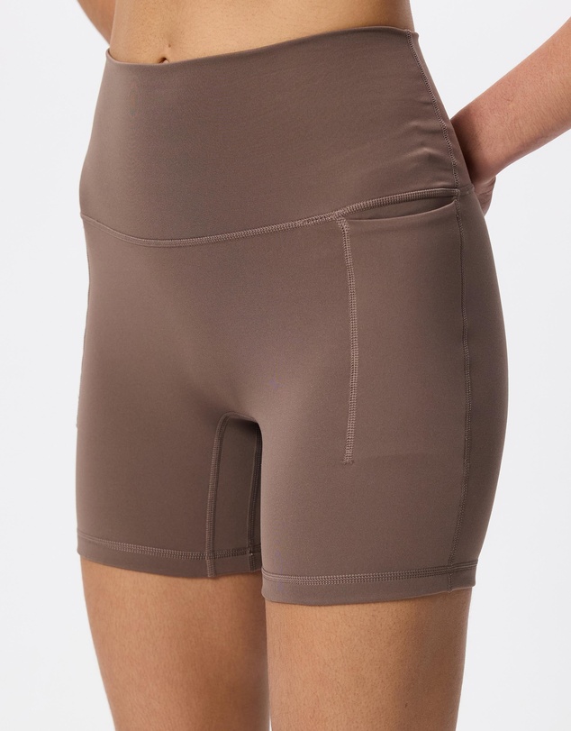 adidas Performance - 3 Stripes Studio All Me Booty Short Leggings