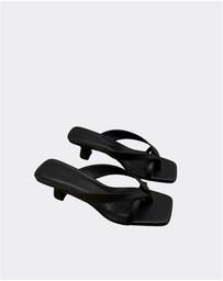 Human - Foxx Kitten Sandals - Women's