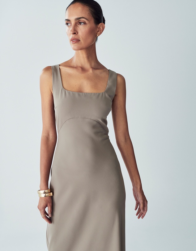 Willa - Hallee Midi Dress