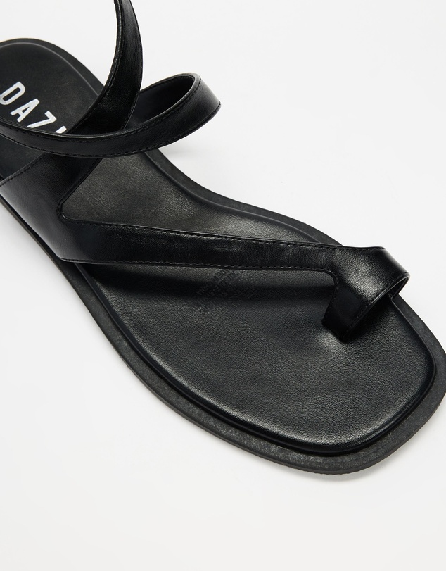Dazie - Celeste Flat Sandals