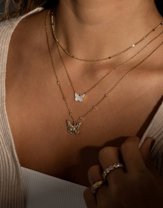 Wanderlust + Co - Butterfly Pearl & Gold Necklace