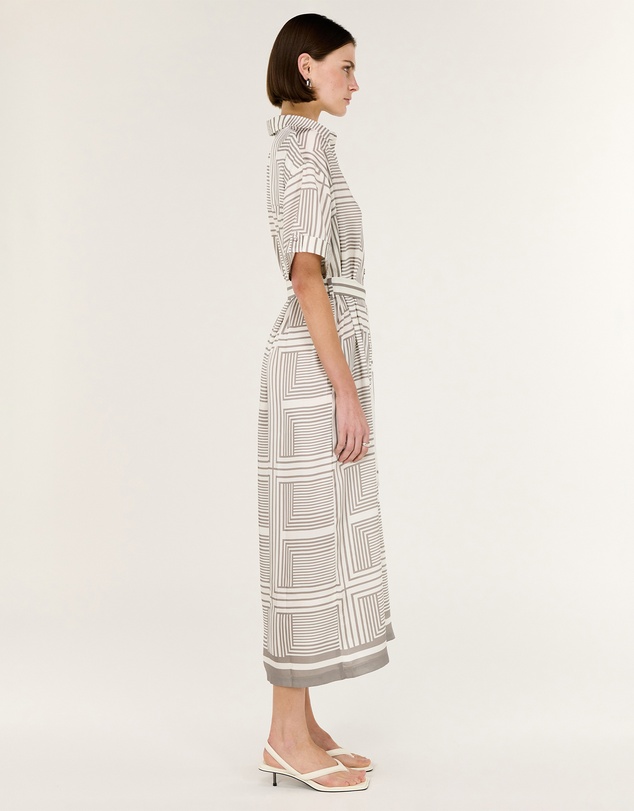 Staple the Label - Siphon Midi Shirtdress