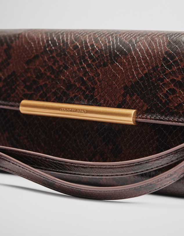 Country Road - Wallet On Strap