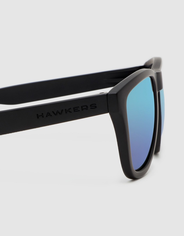Hawkers Co - Polarized Carbon Black Sky ONE