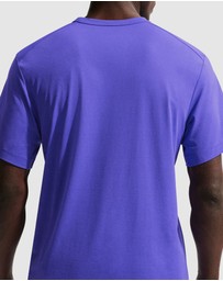 Nike - Hyverse Dri-FIT UV SS Versatile Top