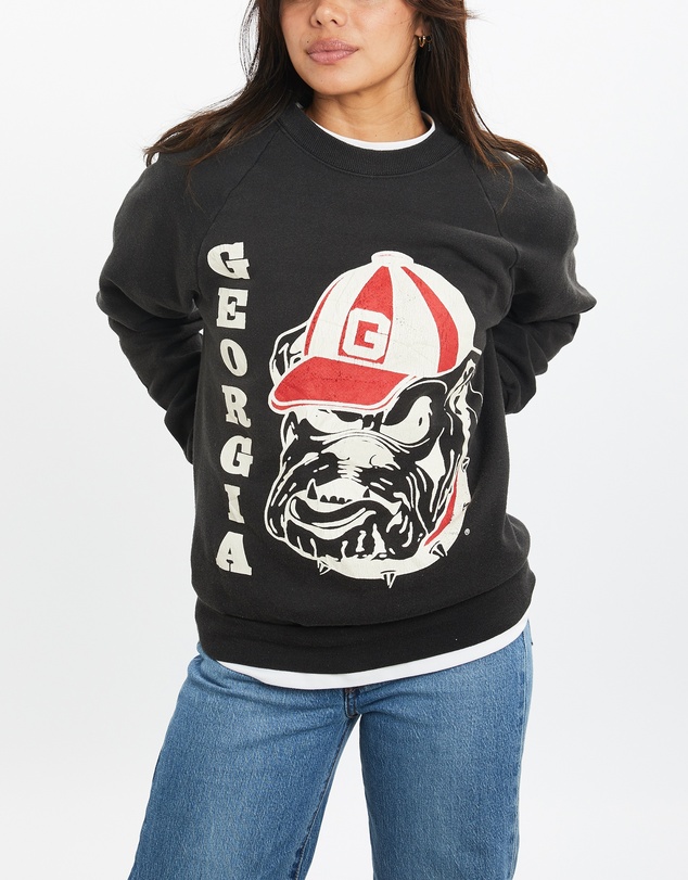 Vintage by The Real Deal - Pre Loved - 90s University of Georgia Bulldogs Sweatshirt