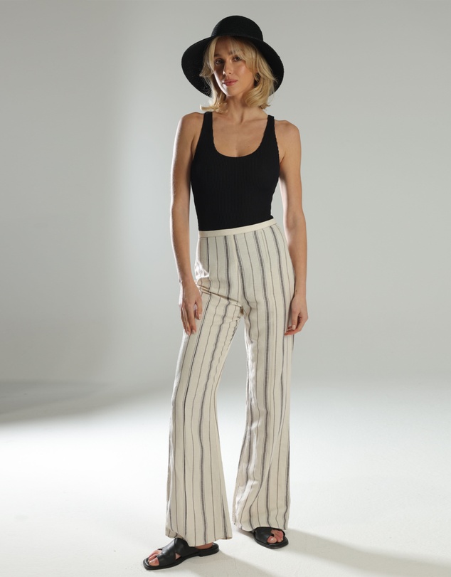 Morgan & Taylor - Koa Bucket Hat in Black