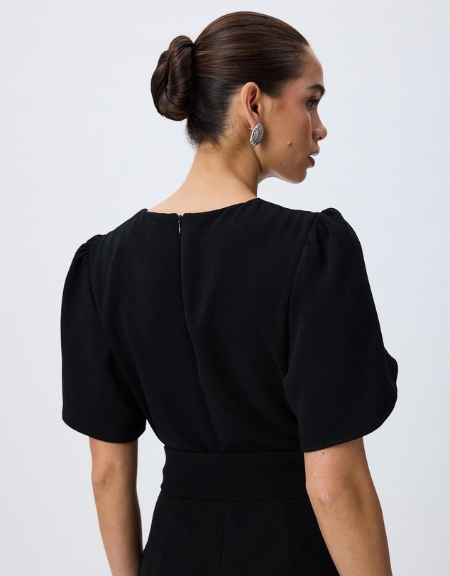 Tussah - Everyly Midi Dress