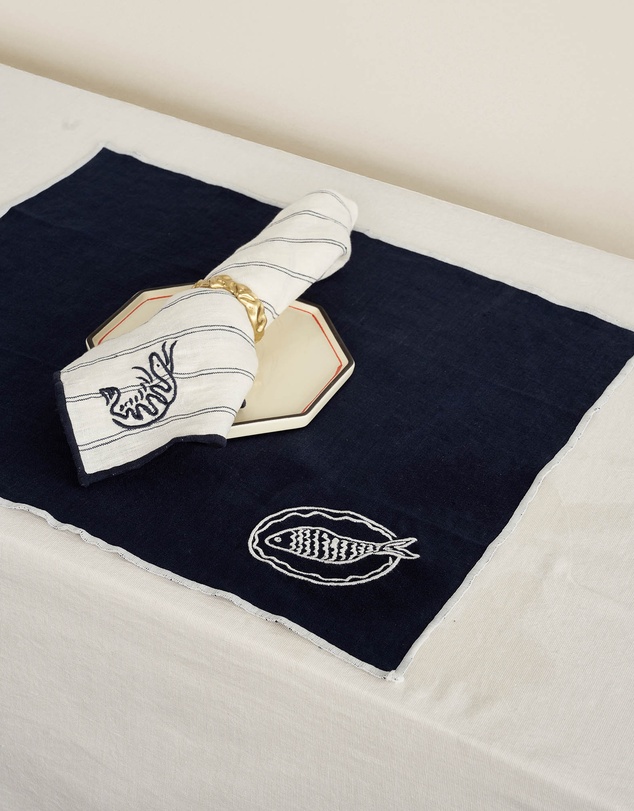 Black Blaze - Embroidered Linen Placemat Set