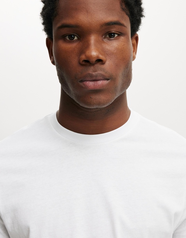 Cotton On - Classic Fit T-Shirt
