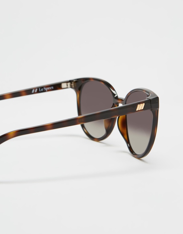 Le Specs - Armada