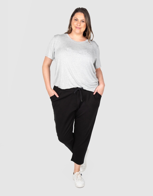 Love Your Wardrobe - Isla Knit Ponte Crop Pants