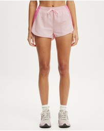 Cotton On Body Active - Woven Dolphin Hem Micro Shorts