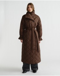 Decjuba - D-Luxe Quilted Trench