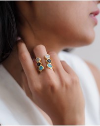 Meshca - Trio Spark Bridge Ring
