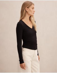 Forever New - Alice V-Neck Long Sleeves Top