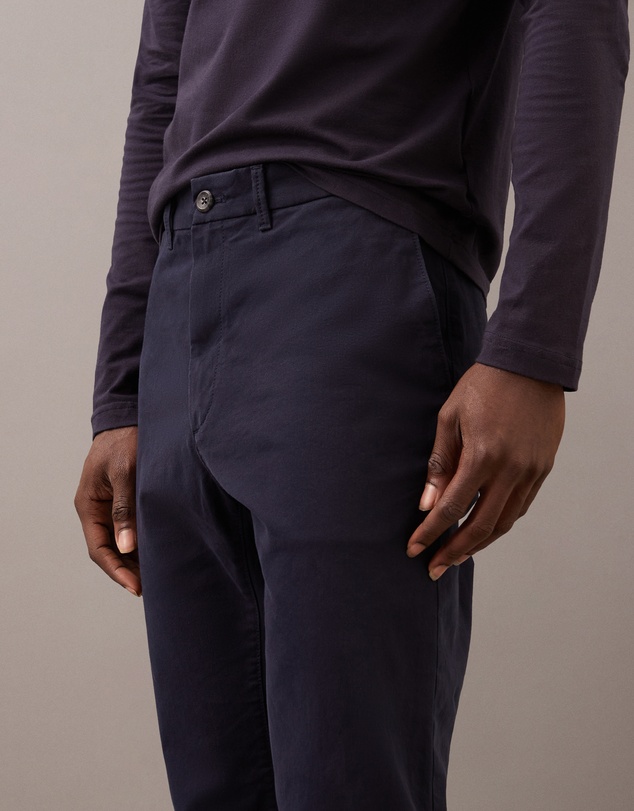 Calvin Klein - Slim Chinos