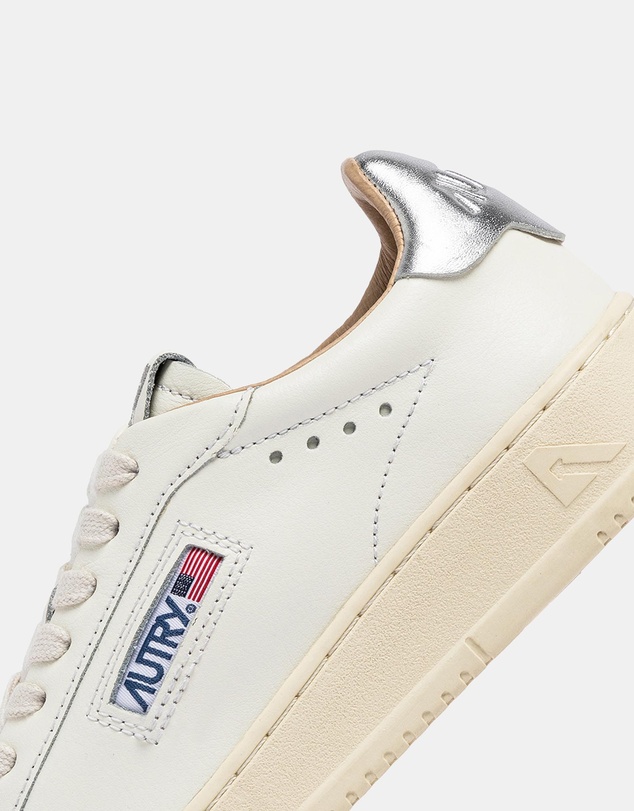Autry - Dallas Low Wom Sneakers - Women's