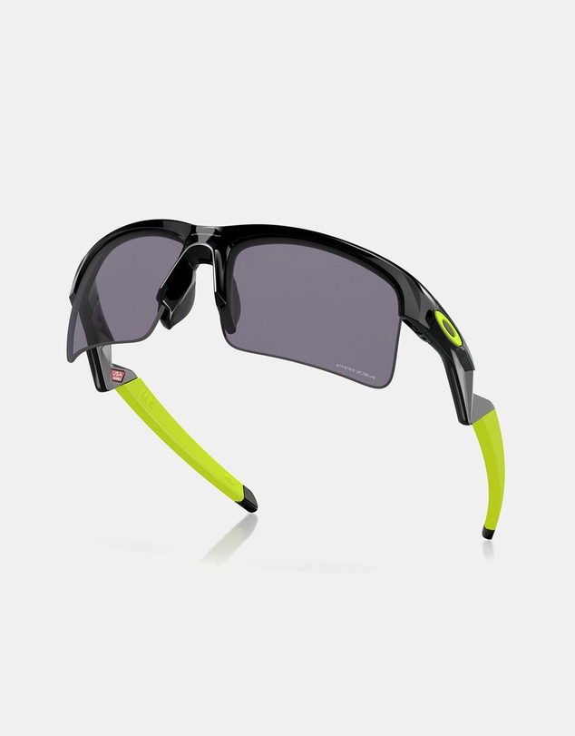 Oakley Junior - Capacitor