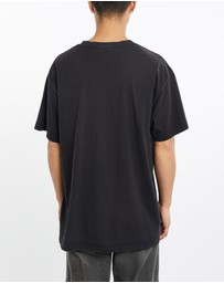 Vintage by The Real Deal - Pre Loved - Vintage Nike Tee