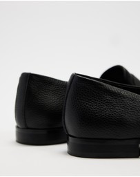 AERE - Classic Leather Loafers